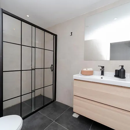 Private House With Terrace - 4 - 2 Bathrooms - Location * Istanbulská provincie