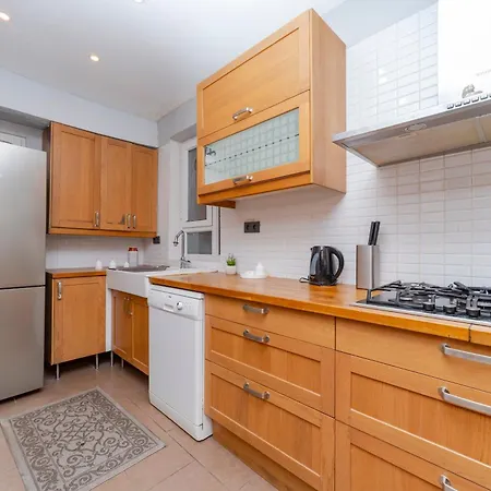 Private House With Terrace - 4 - 2 Bathrooms - Location Istanbulská provincie