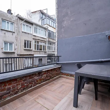 Apartman Private House With Terrace - 4 - 2 Bathrooms - Location *