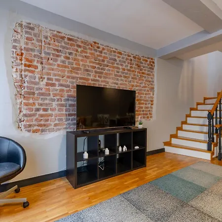 Private House With Terrace - 4 - 2 Bathrooms - Location *
