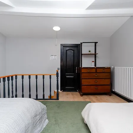 Private House With Terrace - 4 - 2 Bathrooms - Location Apartman Isztambul