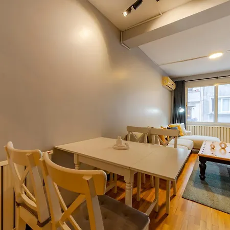 Private House With Terrace - 4 - 2 Bathrooms - Location *